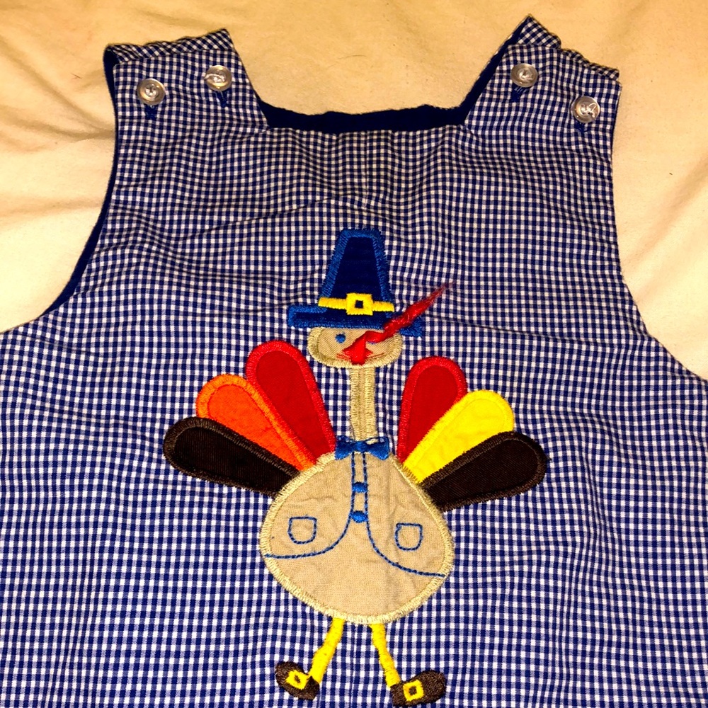 Bailey boys long all reversible size 24m. Turkey/Dump truck